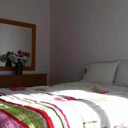 Olive Beach House Апартаменты